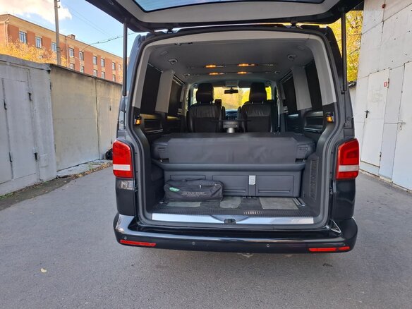 2014 Volkswagen Multivan T5 Рестайлинг, чёрный, 2350000 рублей - вид 9