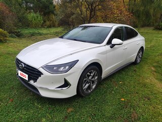 2020 Hyundai Sonata VIII (DN8), белый, 2450000 рублей, вид 1