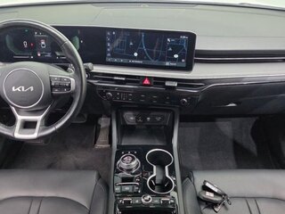 2024 Kia K5 LPi III Рестайлинг, белый, 2300000 рублей, вид 4