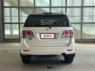 2014 Toyota Fortuner I Рестайлинг 2, белый, 2800000 рублей, вид 5