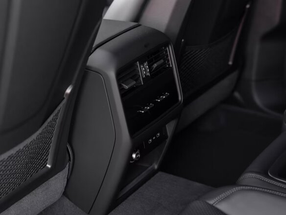 2026 Porsche Cayenne E-Hybrid Coupé III Рестайлинг, чёрный, 14990032 рублей - вид 20