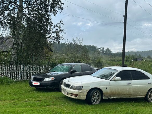 1997 Nissan Laurel VIII (C35), белый, 350000 рублей - вид 12