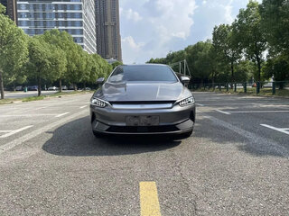 2023 BYD Qin Plus EV 500 I, серый, 1284008 рублей, вид 2