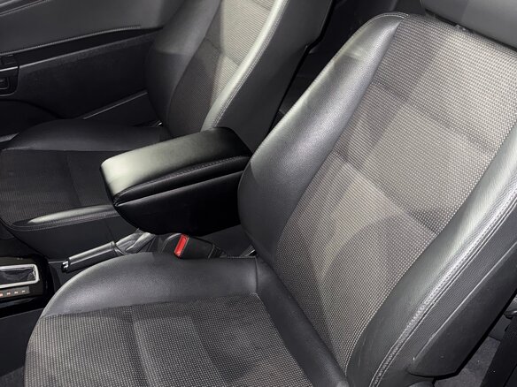 2010 Opel Astra GTC H Рестайлинг, чёрный, 580000 рублей - вид 9