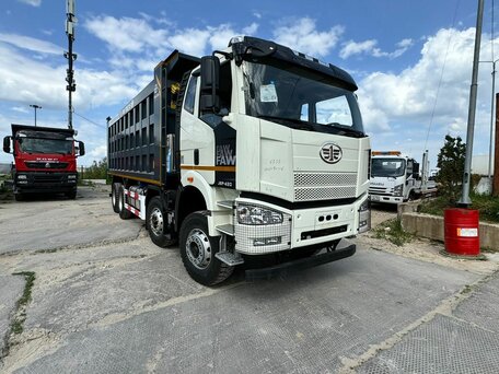 2023 FAW J6 CA3310, белый, 8900000 рублей, вид 1