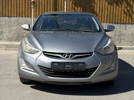 2014 Hyundai Avante V, серый, 1000000 рублей, вид 2