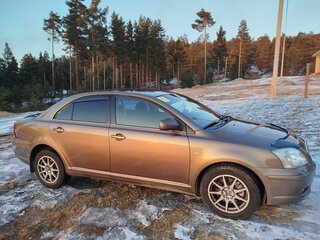 2004 Toyota Avensis II, коричневый, 900000 рублей, вид 4