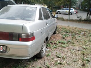 2005 Lada (ВАЗ) 2110, серебристый, 100000 рублей, вид 4
