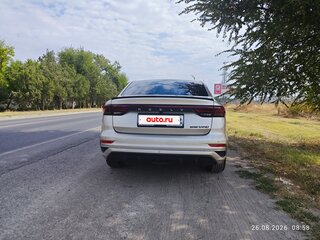 2023 Geely Emgrand II, золотистый, 1655000 рублей, вид 5
