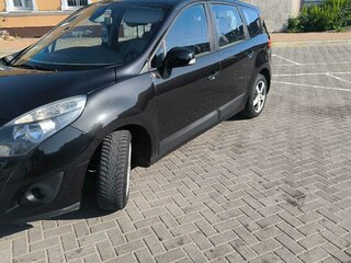 2009 Renault Scenic Grand III, чёрный, 650000 рублей, вид 2