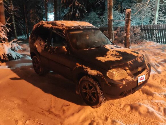 2010 Chevrolet Niva I Рестайлинг, чёрный, 650000 рублей - вид 1