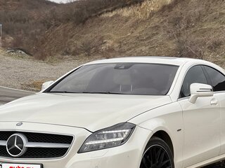2011 Mercedes-Benz CLS 350 II (C218), белый, 2470000 рублей, вид 3