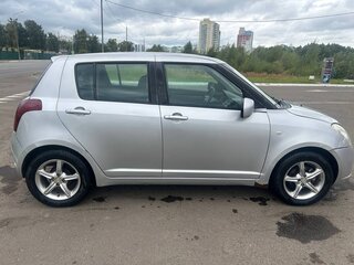 2005 Suzuki Swift III, серебристый, 350000 рублей, вид 4