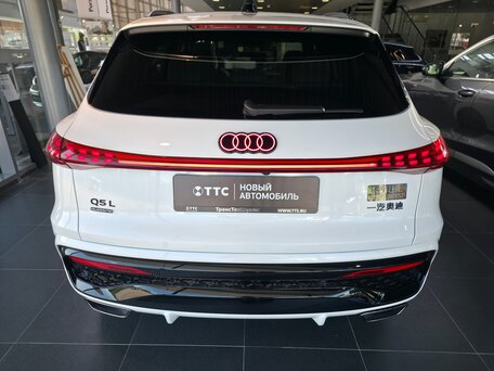 2026 Audi Q5 L III (GU), белый, 6690000 рублей, вид 5