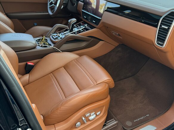 2021 Porsche Cayenne Coupé III, чёрный, 11900000 рублей - вид 11