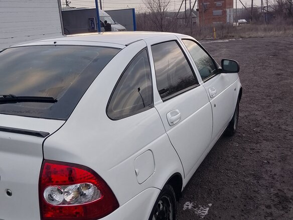 2009 Lada (ВАЗ) Priora I, белый, 400000 рублей - вид 3