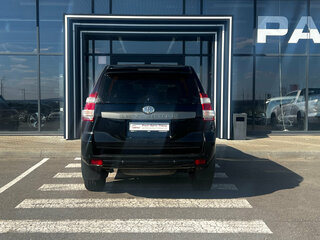2015 Toyota Land Cruiser Prado 6-speed 150 Series Рестайлинг 1, чёрный, 2998000 рублей, вид 5