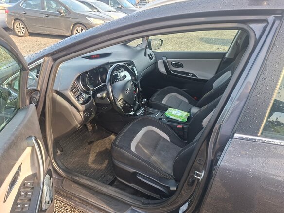 2015 Kia Ceed II, серый, 1050000 рублей - вид 8