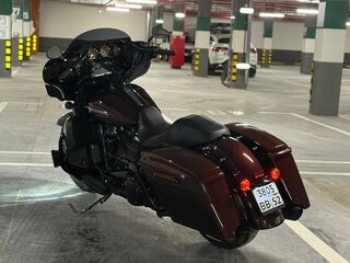 2018 Harley-Davidson Street Glide Special, красный, 1750000 рублей, вид 3