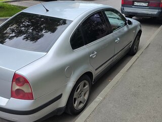 2000 Volkswagen Passat B5 Рестайлинг, серебристый, 250000 рублей, вид 4
