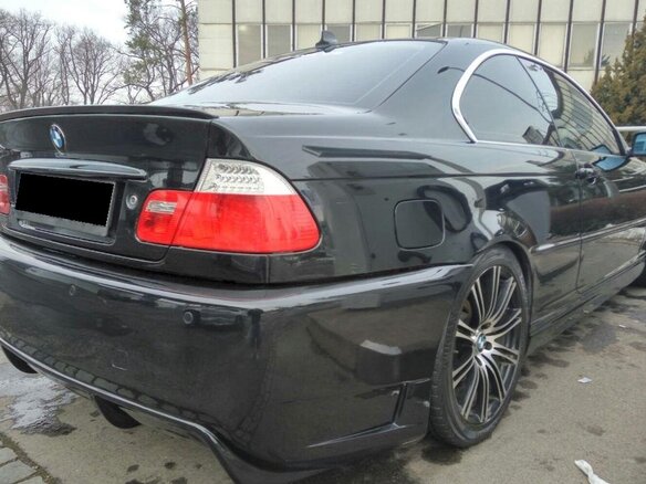 2005 BMW 3 серии 330i IV (E46) Рестайлинг, чёрный - вид 3