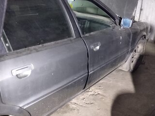 1992 Audi 80 V (B4), серый, 270000 рублей, вид 3