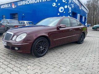 2007 Mercedes-Benz E-Класс 230 III (W211, S211) Рестайлинг, красный, 900000 рублей, вид 1