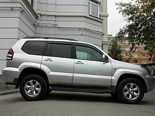 2008 Toyota Land Cruiser Prado 5-speed 120 Series Рестайлинг, серый, 1870000 рублей, вид 3