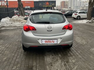 2010 Opel Astra J, серебристый, 640000 рублей, вид 3
