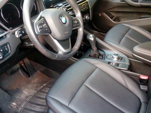 2019 BMW X1 28i sDrive II (F48), чёрный, 2600000 рублей - вид 6