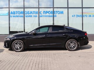2022 Kia K5 III, чёрный, 2610000 рублей, вид 2