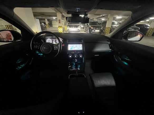 2018 Jaguar E-Pace I, белый, 3300000 рублей - вид 13