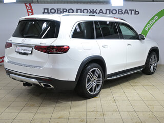 2021 Mercedes-Benz GLS 450 II (X167), белый, 7828000 рублей, вид 4
