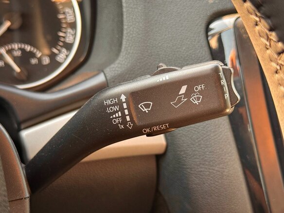 2012 Skoda Octavia II (A5) Рестайлинг, белый - вид 16