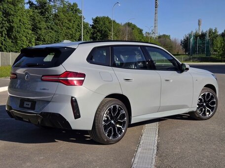 2026 BMW X3 Long 25L xDrive IV (G45/G48), серый, 5700000 рублей, вид 5
