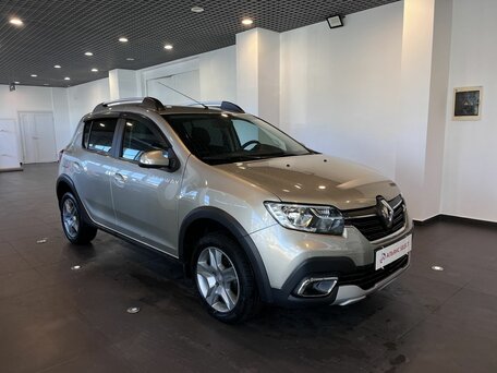 Renault Sandero II Рестайлинг