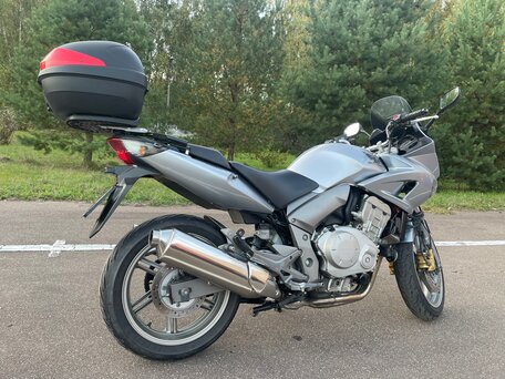 2009 Honda CBF 1000, серебристый, 510000 рублей, вид 2