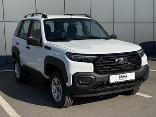 2026 Lada (ВАЗ) Niva Travel I Рестайлинг, белый, 1603000 рублей, вид 2