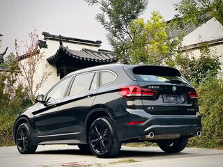 2022 BMW X1 18i sDrive II (F48) Рестайлинг, чёрный, 1827110 рублей, вид 4