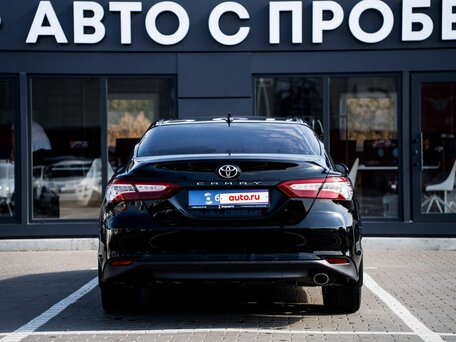 2020 Toyota Camry VIII (XV70), чёрный, 3000000 рублей, вид 5