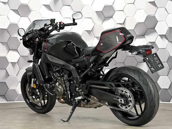 2024 Yamaha XSR900, чёрный, 1177000 рублей - вид 7
