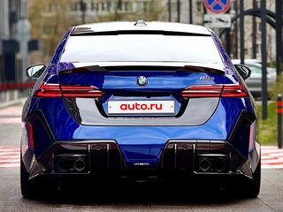 2024 BMW M5 VII (G90), синий, 22270000 рублей, вид 2