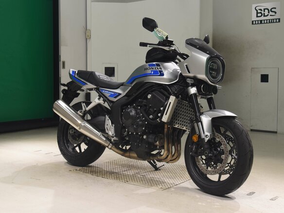 2026 Honda CB 1000F, серый, 1330000 рублей