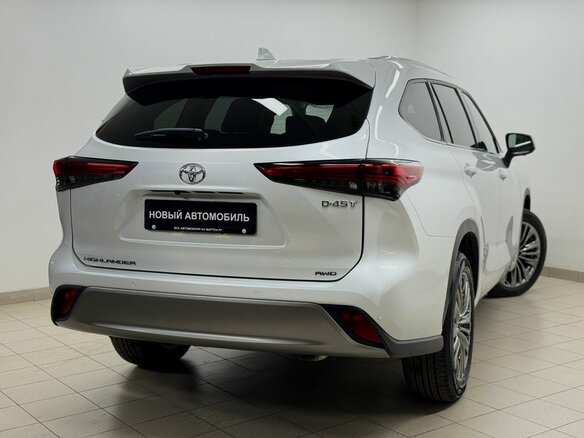 2026 Toyota Highlander IV (XU70), белый, 5700000 рублей - вид 5