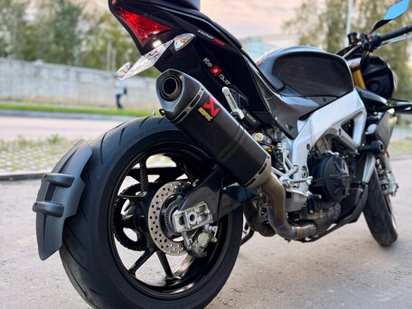 2019 Aprilia Tuono V4, чёрный, 1100000 рублей, вид 3