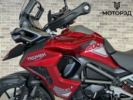 2024 Triumph Tiger 1200, красный, 1825000 рублей, вид 5
