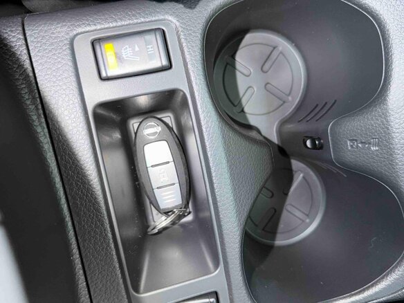 2025 Nissan X-Trail III Рестайлинг 2, чёрный, 2000000 рублей - вид 13