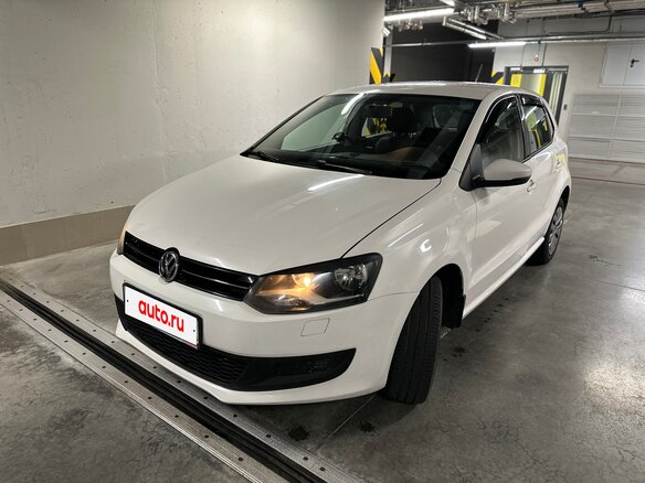 2014 Volkswagen Polo V, белый - вид 5