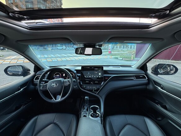 2023 Toyota Camry US Market VIII (XV70) Рестайлинг, чёрный, 2999999 рублей - вид 6