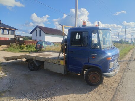 1980 Mercedes-Benz T1, синий, 300000 рублей, вид 1